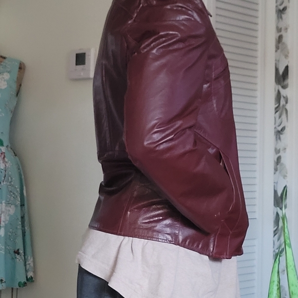 1970's Moto Men's Burgundy Oxblood Zip-Front Leather Jacket Double Lined - Picture 5 of 11
